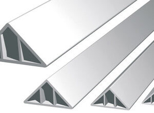 DISTANZIATORI PROFILO LINEARE MM. 40 H DA ML. 2.00 in pacco ml. 60