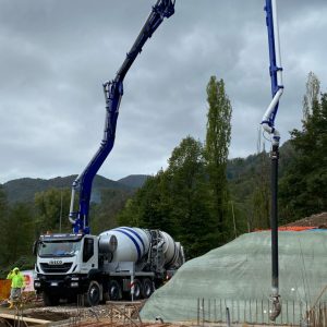 SERVIZIO BETON POMPA pompaggio