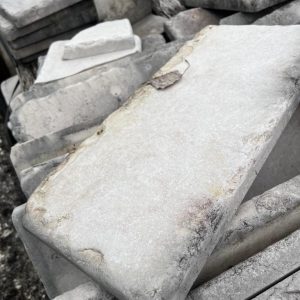 TRANI PIASTRELLE BURATTATO CM. 20X2.6 un lato segato