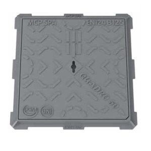 CHIUSINO GHISA B125 CM. 40X40 SL luce interna "FERB" (con alette)