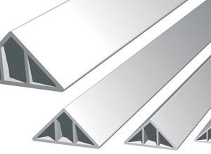 DISTANZIATORI PROFILO LINEARE MM. 40 H DA ML. 2.00 in pacco ml. 50