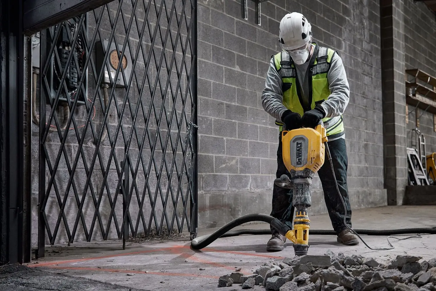 MARTELLO DEMOLITORE D25911K-QS "DEWALT" KG. 12.7